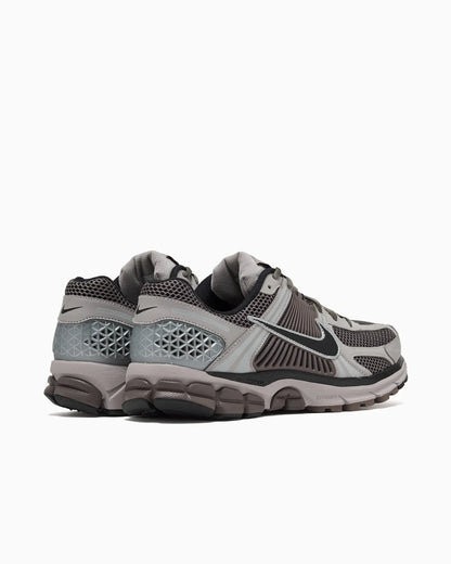 Nike Zoom Vomero 5 Gris Collège/Pierre de grotte