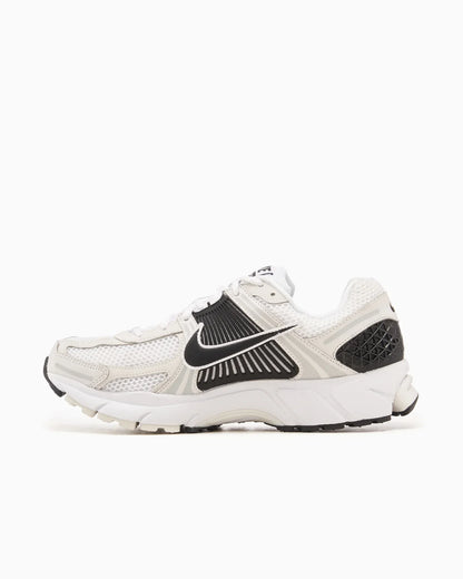 Nike Zoom Vomero 5 Blanc et Noir