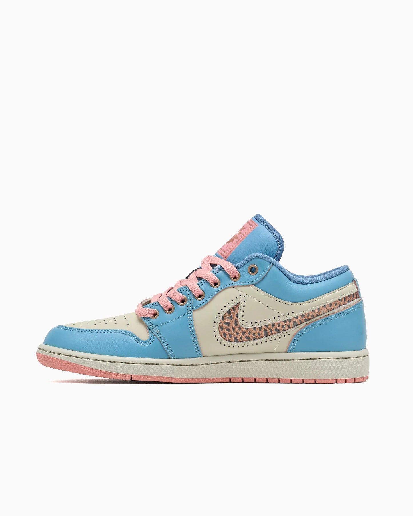 Air Jordan 1 Low Nous Sommes Éternels